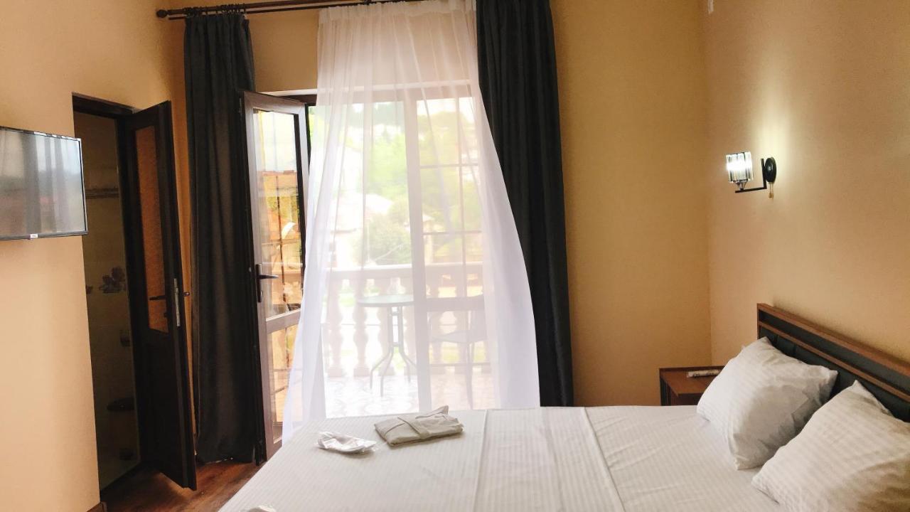 Hotel In Sukhum Σουχούμι Εξωτερικό φωτογραφία
