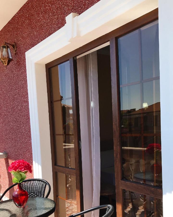 Hotel In Sukhum Σουχούμι Εξωτερικό φωτογραφία