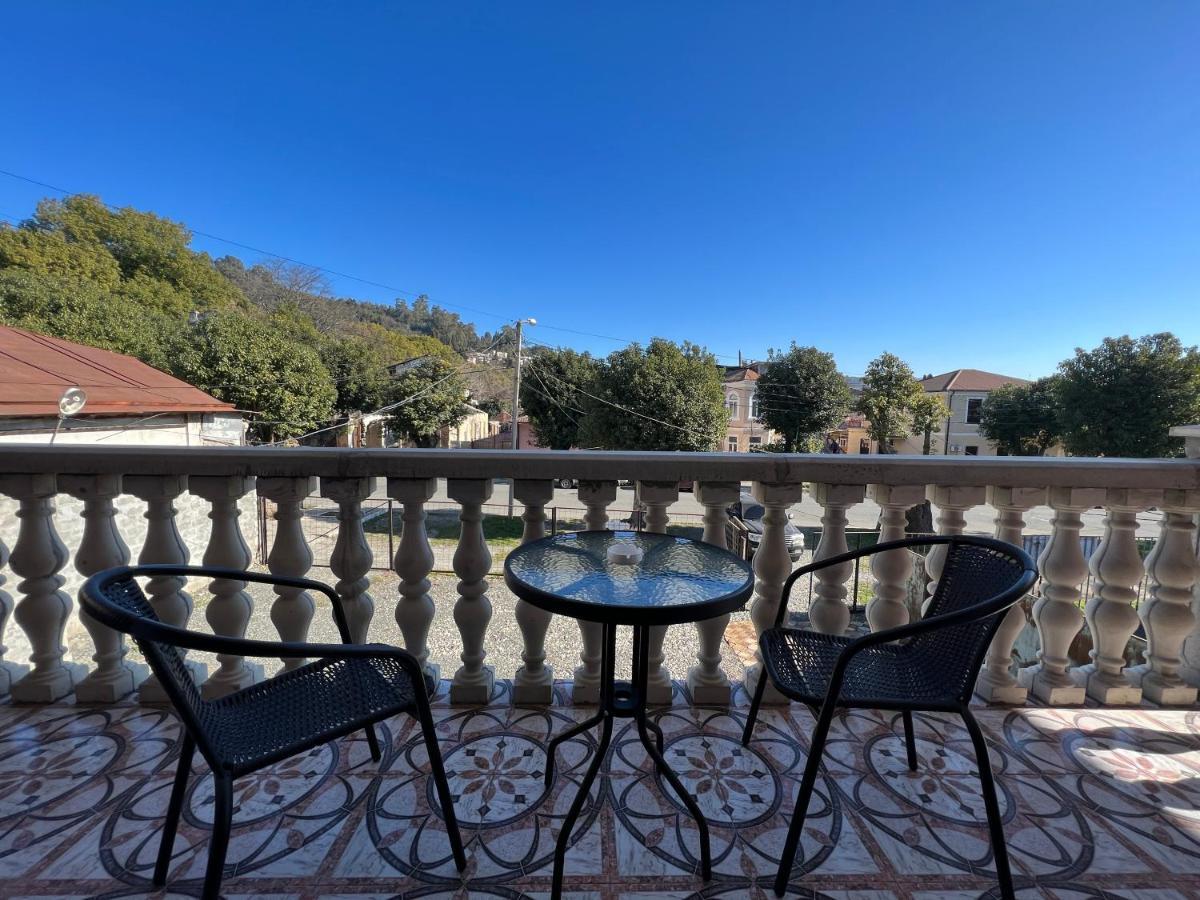 Hotel In Sukhum Σουχούμι Εξωτερικό φωτογραφία