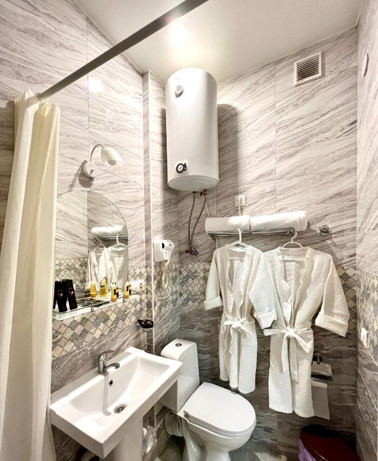 Hotel In Sukhum Σουχούμι Εξωτερικό φωτογραφία