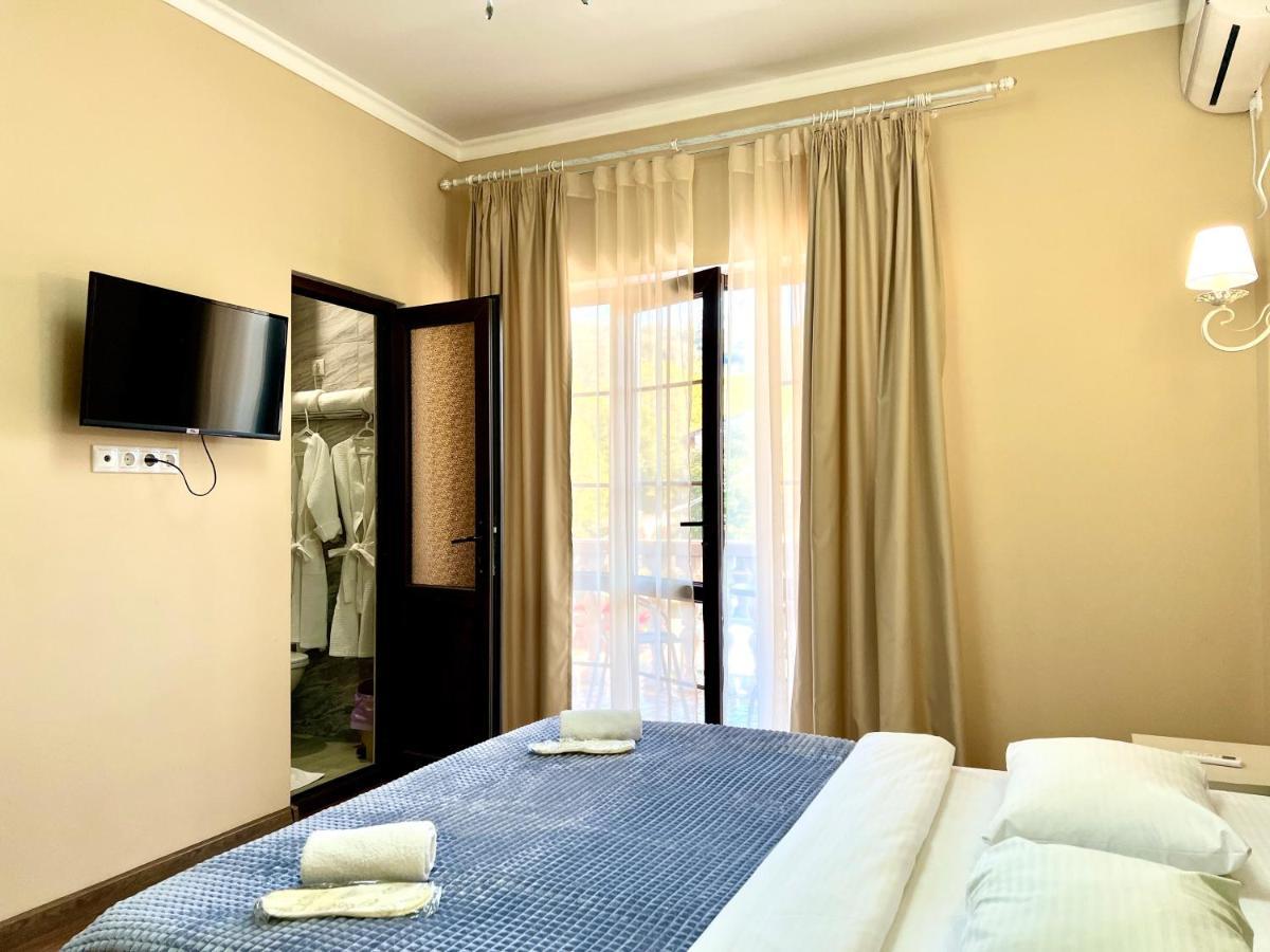 Hotel In Sukhum Σουχούμι Εξωτερικό φωτογραφία